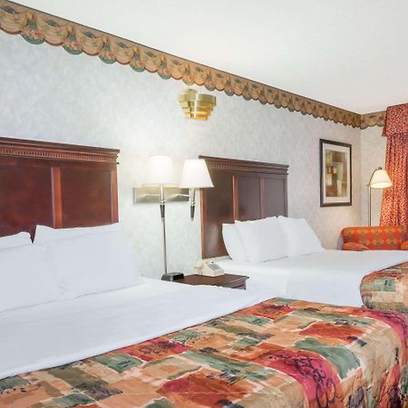 Days Inn - Oneonta Esterno foto
