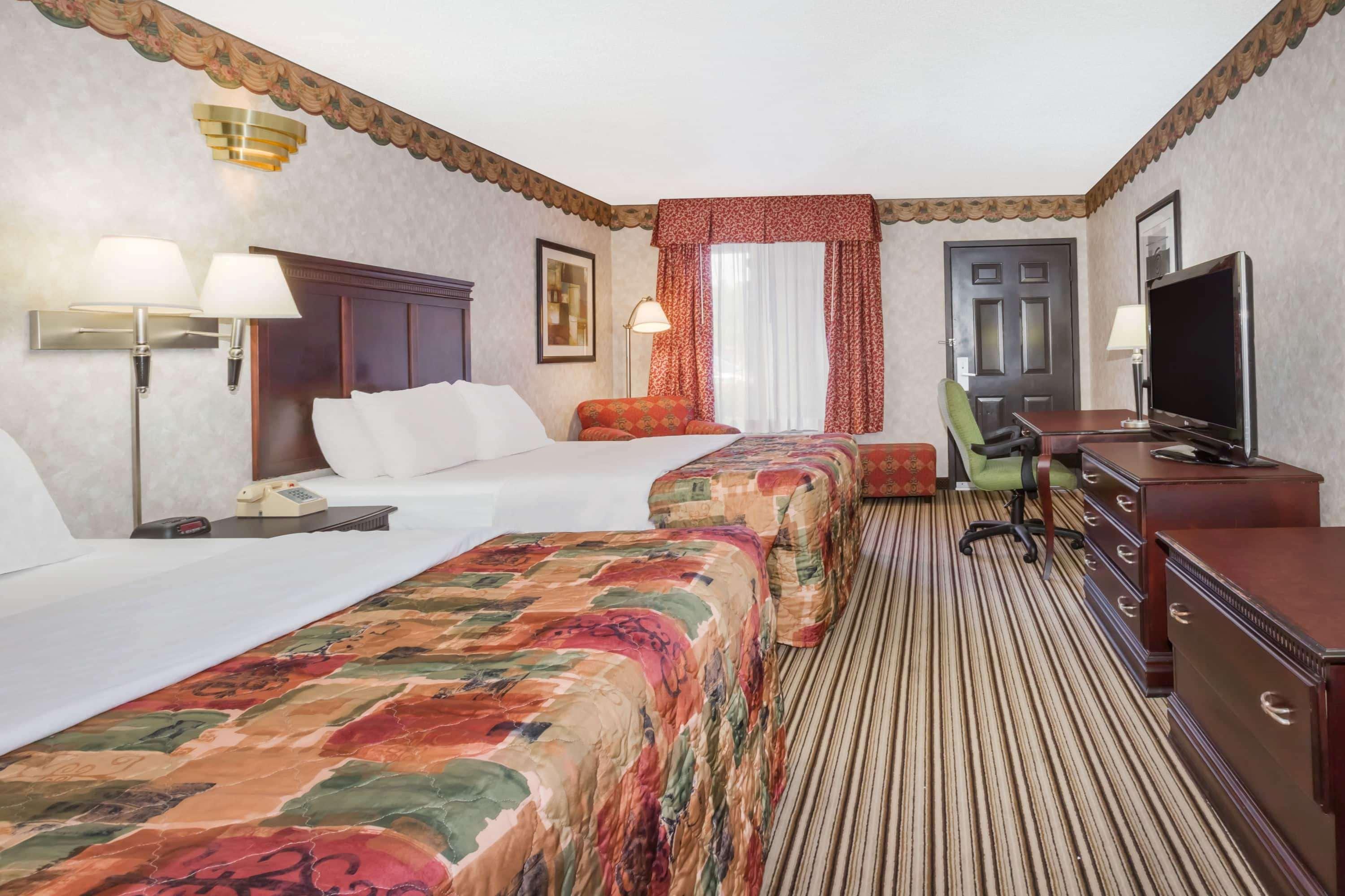 Days Inn - Oneonta Esterno foto