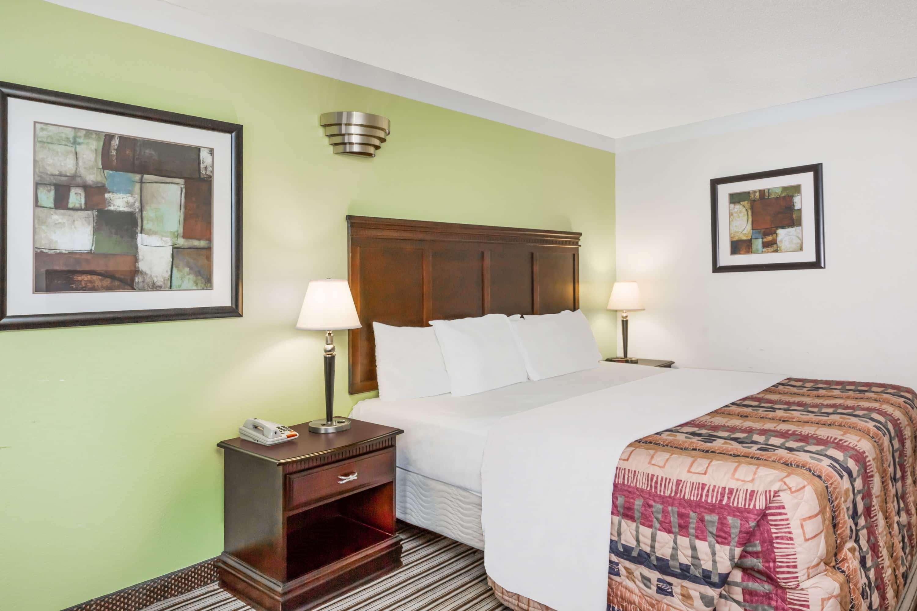 Days Inn - Oneonta Esterno foto