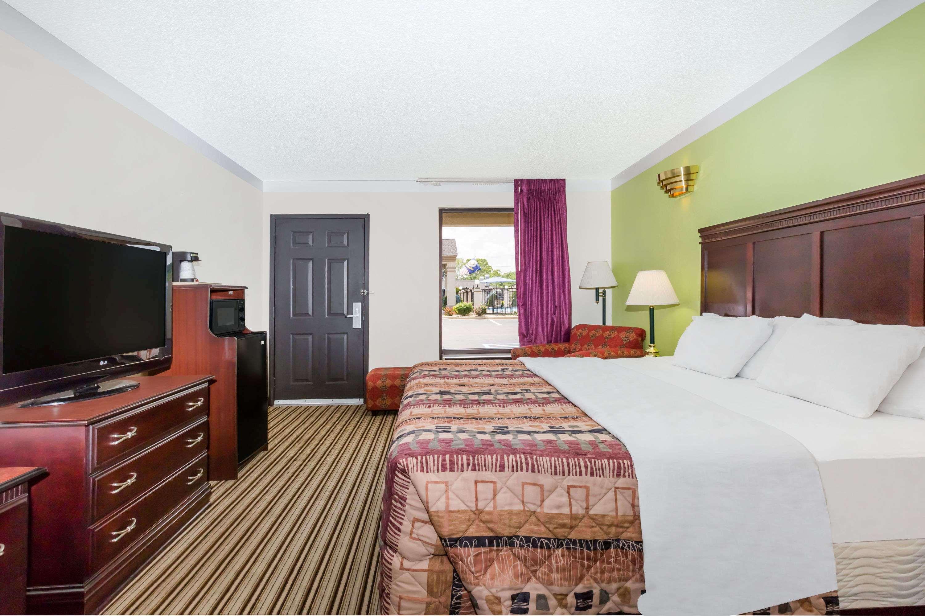 Days Inn - Oneonta Esterno foto
